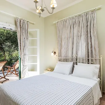 Anthoussa 4beds Family * Παλαιοκαστρίτσα